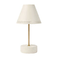 **Moderne tafellamp met een witte kap en gouden standaard**